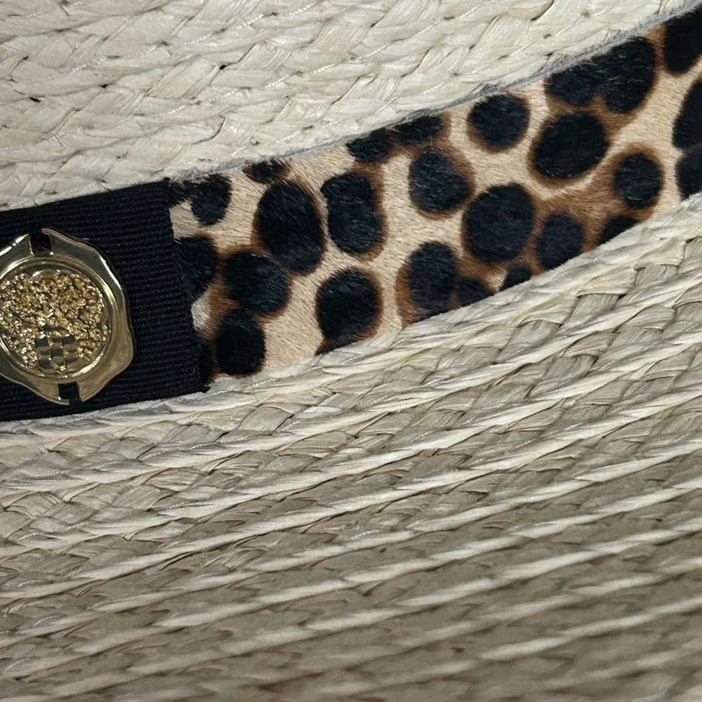 Vince Camuto vince camuto